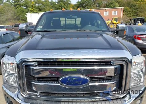 2011 Ford F-250 Lariat from USA, damaged, VIN 1FT7X2B68BEA23152